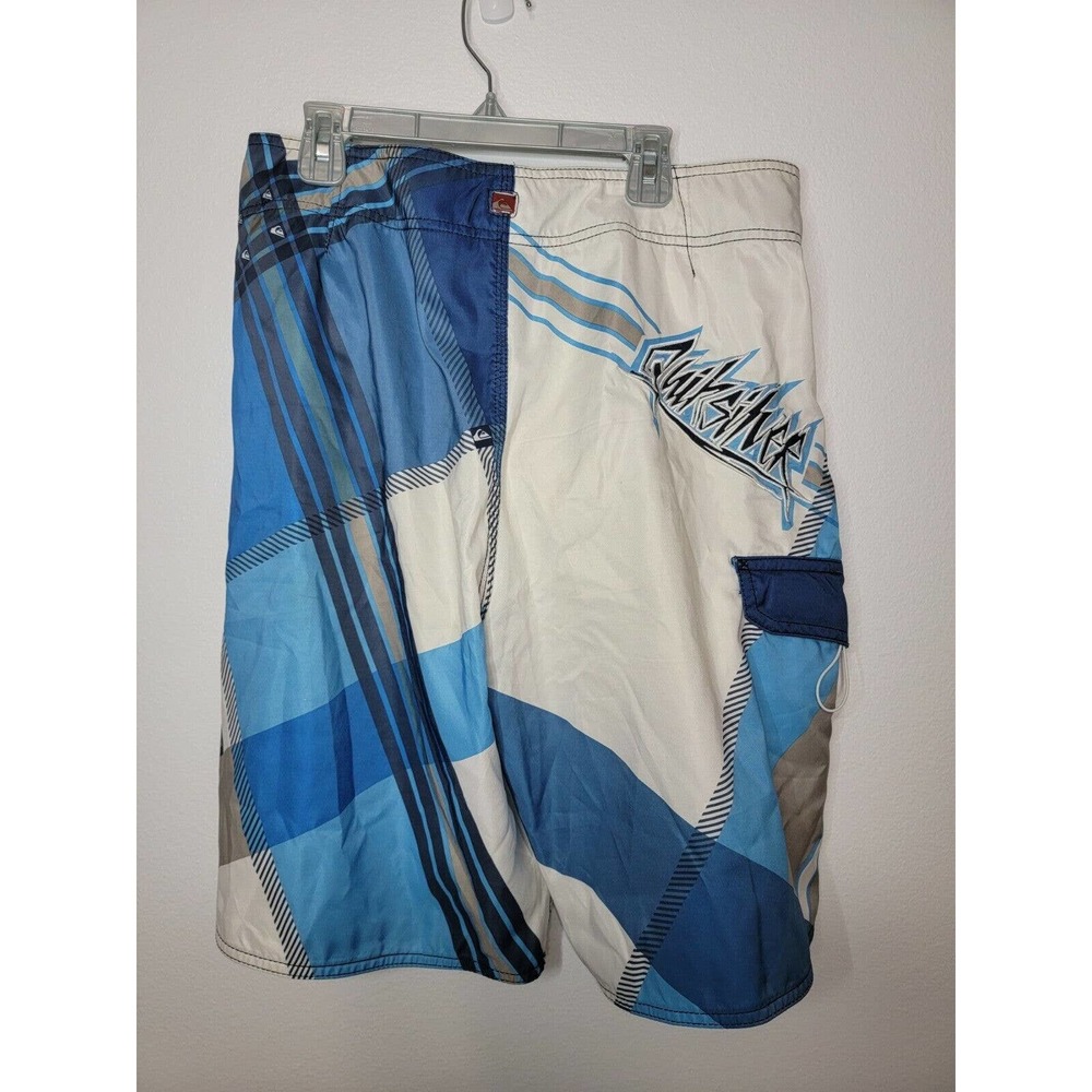 Quiksilver Board Shorts Men's Sz 31 Surf Length 21.5" Criss Cross Beach Ocean